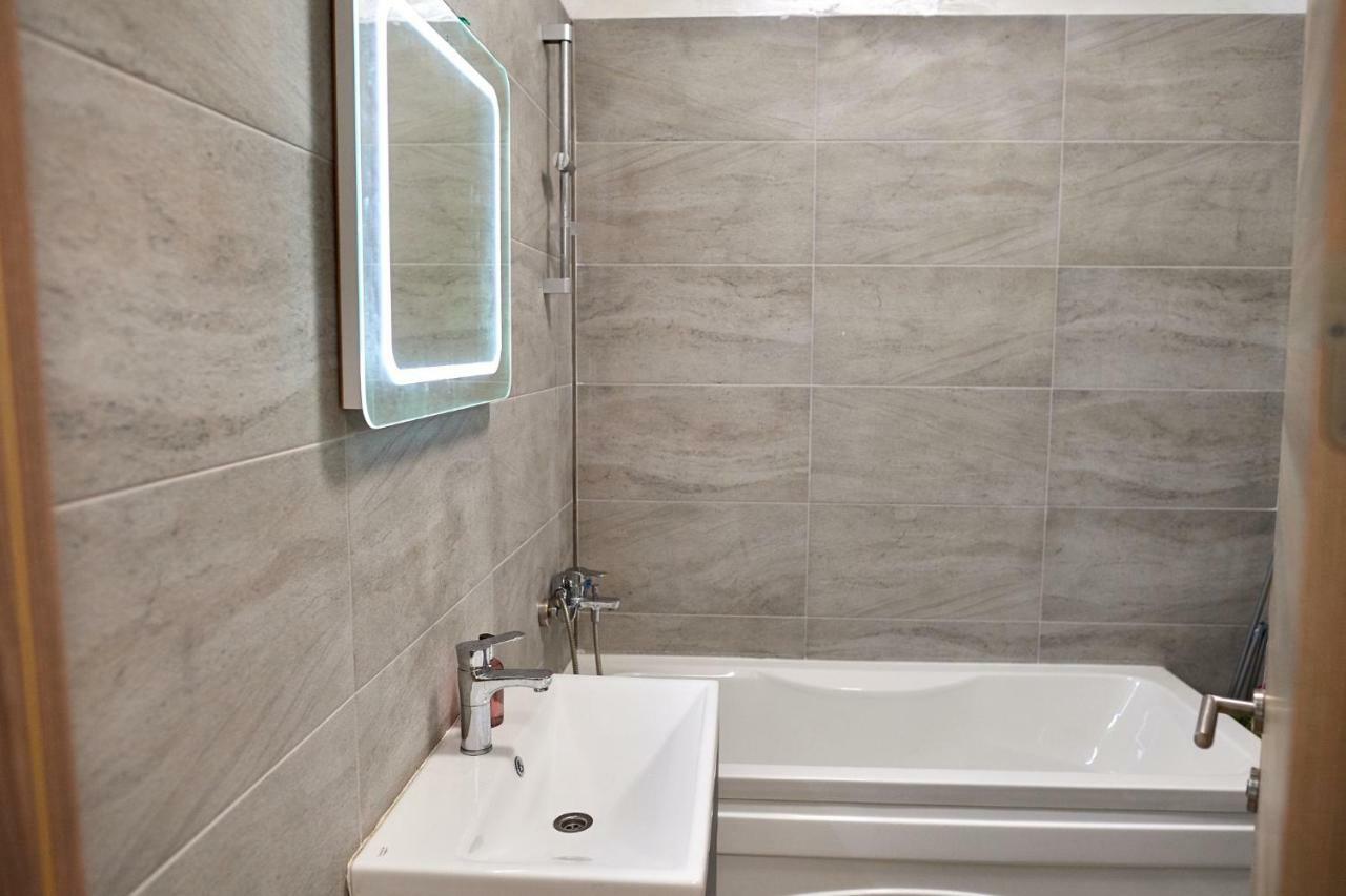 Deluxe Apartment Spa N Pools Beach Resort Năvodari Extérieur photo