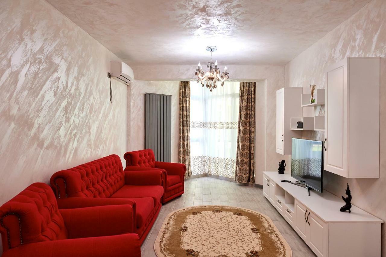 Deluxe Apartment Spa N Pools Beach Resort Năvodari Extérieur photo